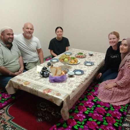 In Center Of Bukhara Family Guest House Mirg'Iyos Ngoại thất bức ảnh