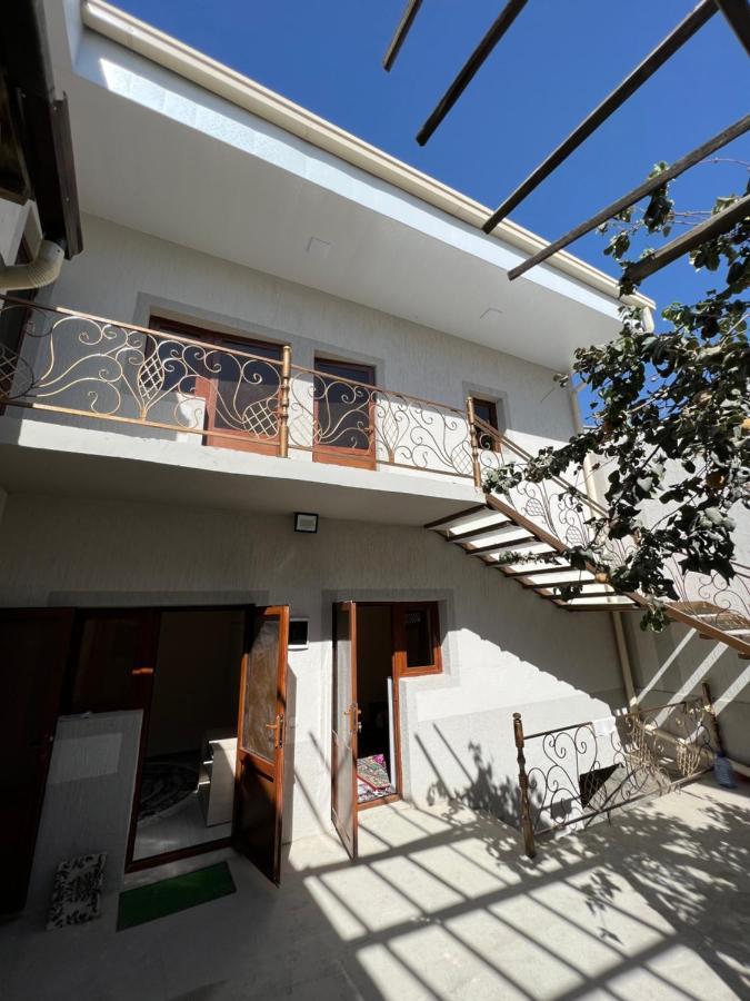 In Center Of Bukhara Family Guest House Mirg'Iyos Ngoại thất bức ảnh