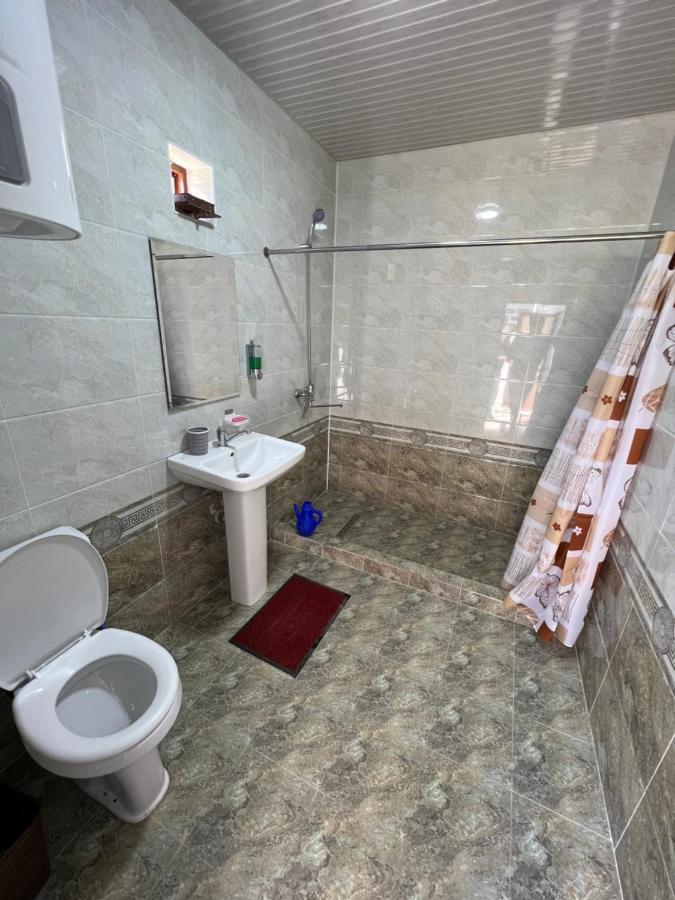 In Center Of Bukhara Family Guest House Mirg'Iyos Ngoại thất bức ảnh